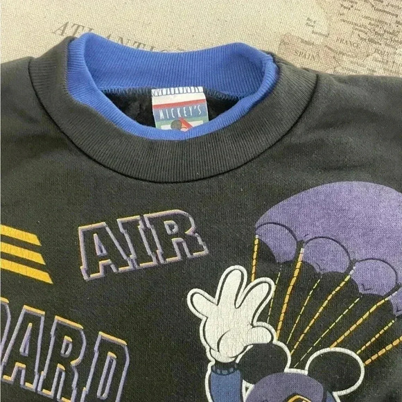 Disney Mickey Vintage Sweatshirt Size
5/6 - Picture 2 of 7